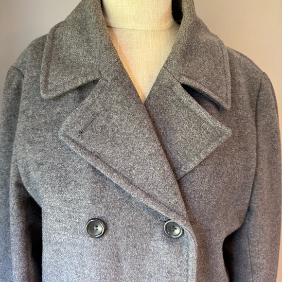 LANDS END Heather Gray Wool Blend Double Breasted Mid Length Peacoat Size 14 - Picture 5 of 11
